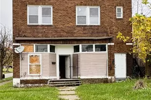 12403 Farringdon Ave, Loveland, OH 44105 - Photo 1