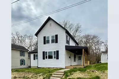 123 Center Street, Roseville, OH 43777 - Photo 1