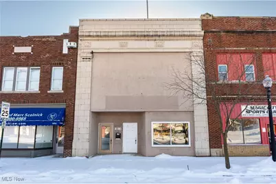 1016 Kenmore Boulevard, Akron, OH 44314 - Photo 1