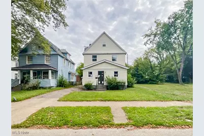 647 E 117th Street, Loveland, OH 44108 - Photo 1