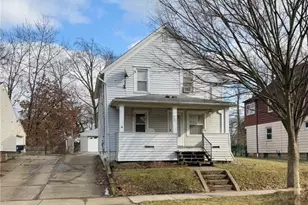 2211 18th St SW, Akron, OH 44314 - Photo 1