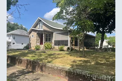 420 N 14th Street, Cambridge, OH 43725 - Photo 1