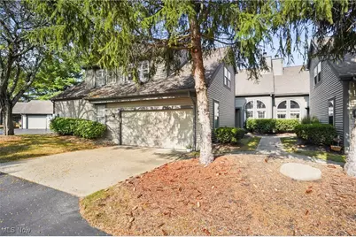 115 S Bayshore Drive, Columbiana, OH 44408 - Photo 1
