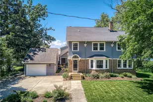 17728 Windward Rd, Loveland, OH 44119 - Photo 1