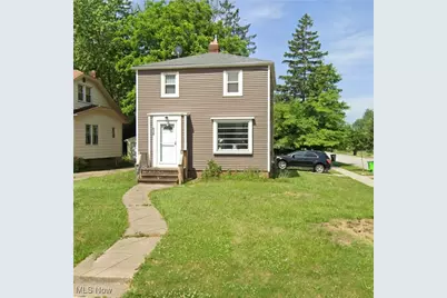 610 E 266th Street, Euclid, OH 44132 - Photo 1