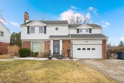 2256 N Taylor Road, Cleveland Heights, OH 44112 - Photo 1