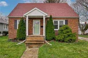 1236 Burkhardt Ave, Akron, OH 44301 - Photo 1