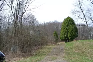 69517 Hopewell Rd, Cambridge, OH 43725 - Photo 1