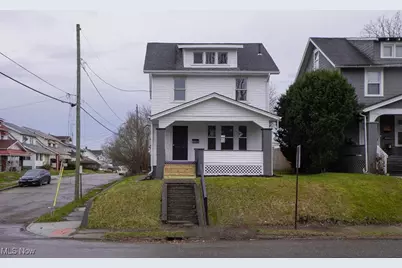 2724 11th Street SW, Canton, OH 44710 - Photo 1