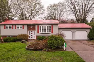 79 Windy Point Dr, Waterford, OH 45786 - Photo 1