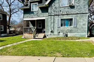 224 Pioneer St, Akron, OH 44305 - Photo 1