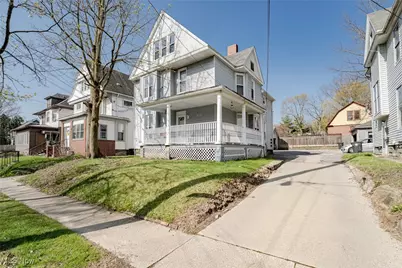 124 Beck Avenue, Akron, OH 44302 - Photo 1