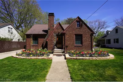 417 S Freedom Street, Ravenna, OH 44266 - Photo 1