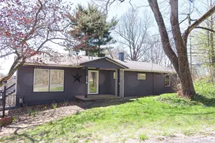 21A Grandview Rd, Cambridge, OH 43725 - Photo 1