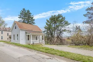 363 Spring St, Cambridge, OH 43725 - Photo 1