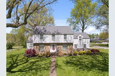 3307 Lincoln Street E, Canton, OH 44707 - Photo 1