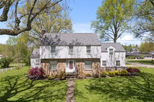 3307 Lincoln St E, Canton, OH 44707 - Photo 1