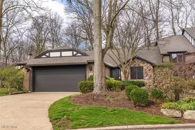 225 N Circle Drive, North Canton, OH 44709 - Photo 1