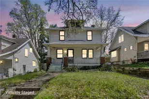 577 Eastland Ave, Akron, OH 44305 - Photo 1