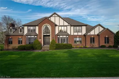 275 Camden Lane, Aurora, OH 44202 - Photo 1