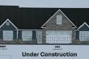 5875 Hawks Nest Cir NW, Canton, OH 44708 - Photo 1