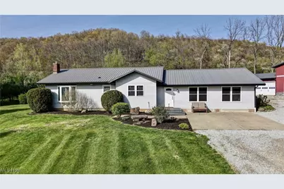 10913 US Route 62, Killbuck, OH 44637 - Photo 1