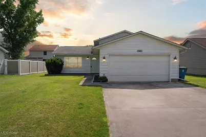 3917 Oxford Drive, Lorain, OH 44053 - Photo 1