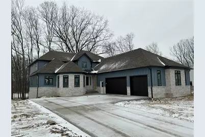 830 Club Drive W, Aurora, OH 44202 - Photo 1