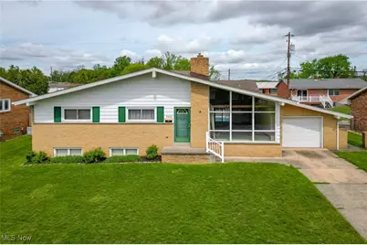 2455 Alexander Manor E, Steubenville, OH 43952 - Photo 1