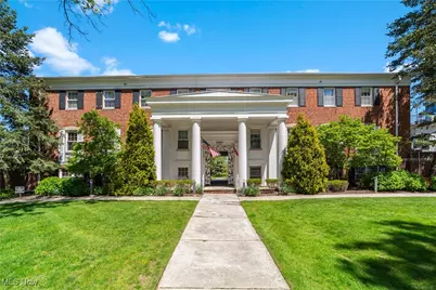 19901 Van Aken Boulevard #7, Huber Heights, OH 44122 - Photo 1