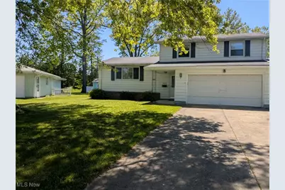 4222 Kenyon Court, Lorain, OH 44053 - Photo 1