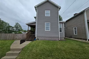 52 S Shawnee Ave, South Zanesville, OH 43701 - Photo 1