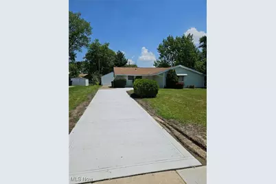 5897 Kimberly Drive, Huber Heights, OH 44146 - Photo 1