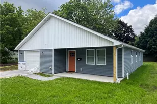 1122 Delos St, Akron, OH 44306 - Photo 1