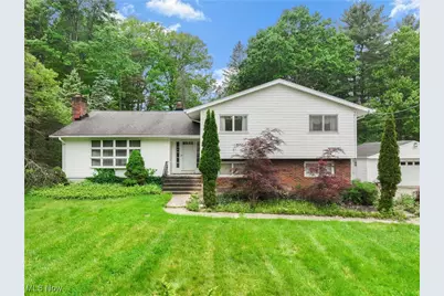 2876 Hayes Drive, Willoughby Hills, OH 44094 - Photo 1