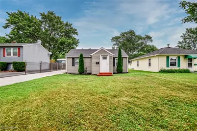 4911 Glenn Lodge Road, Mentor, OH 44060 - Photo 1