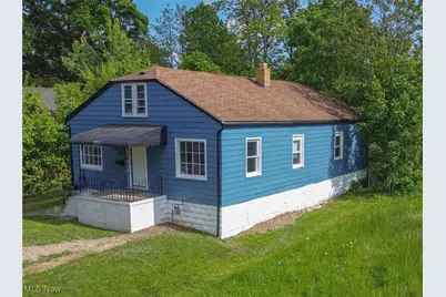 401 Chicago Avenue, Youngstown, OH 44511 - Photo 1