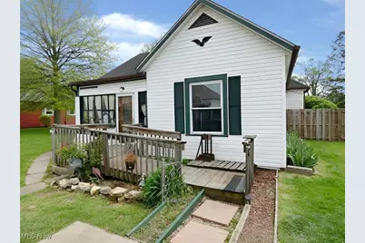 2442 Broad Street, Cambridge, OH 43725 - Photo 1