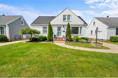 342 E 310th Street, Willowick, OH 44095 - Photo 1