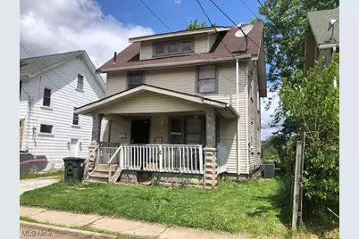 1817 Penn Place NE, Canton, OH 44704 - Photo 1