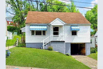 121 Valley Way, Weirton, WV 26062 - Photo 1