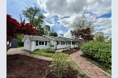 6250 W Liberty Street, Hubbard, OH 44425 - Photo 1