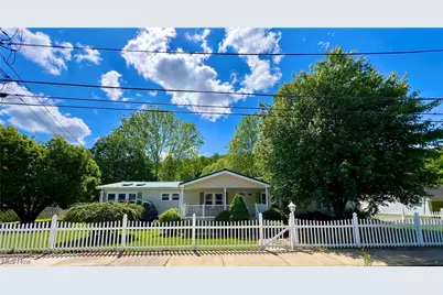 115 Rhodes Avenue, Dillonvale, OH 43917 - Photo 1