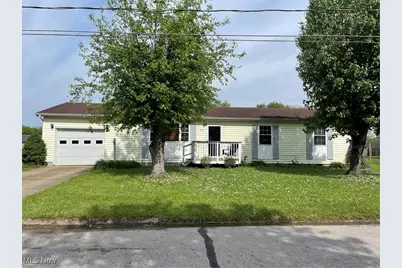 290 Washington Drive, Mineral Wells, WV 26150 - Photo 1