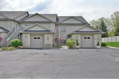 578 Lakeview Boulevard, Lake Milton, OH 44429 - Photo 1