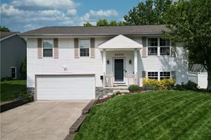 2200 Plymouth Ln, Cuyahoga Falls, OH 44221 - Photo 1