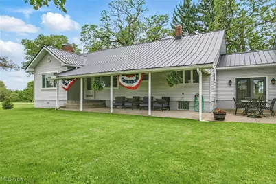 10626 Oakview Drive, Beloit, OH 44609 - Photo 1