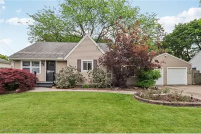 1583 12th Street, Cuyahoga Falls, OH 44223 - Photo 1