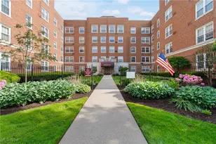 19101 Van Aken Blvd, Huber Heights, OH 44122 - Photo 1