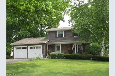 3137 Meanderwood Drive, Canfield, OH 44406 - Photo 1